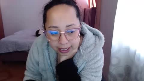 Snapshot of lumi_84 chatting on 19, 10, 2025 LUMI     online show from 19, 10, 2025