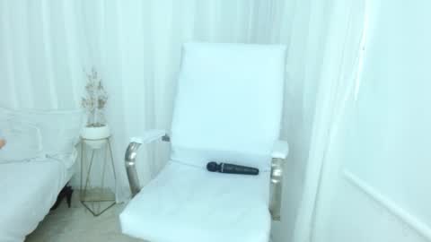 Snapshot of lun25apaixonad chatting on 10, 3, 2026 lun25apaixonad online show from 10, 3, 2026