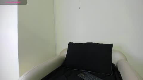 Snapshot of luna__02 chatting on 17, 7, 2026 Luna online show from 17, 7, 2026