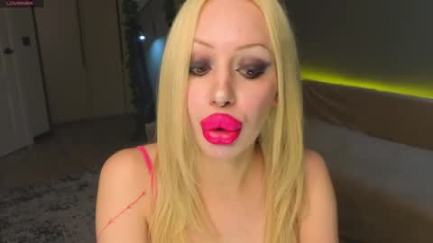 luna_beverly online show from 1, 5, 2026