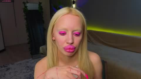 luna_beverly online show from 14, 5, 2026