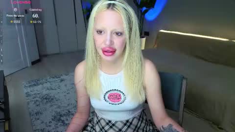 luna_beverly online show from 20, 6, 2026