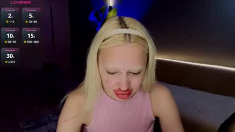 luna_beverly online show from 28, 7, 2026