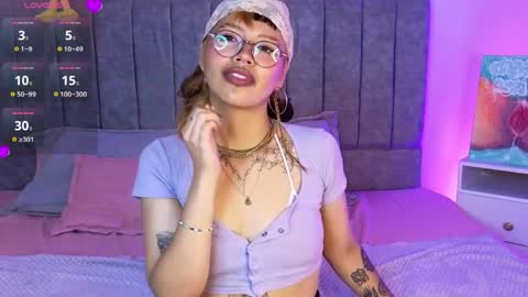 luna_blooms online show from 30, 3, 2026