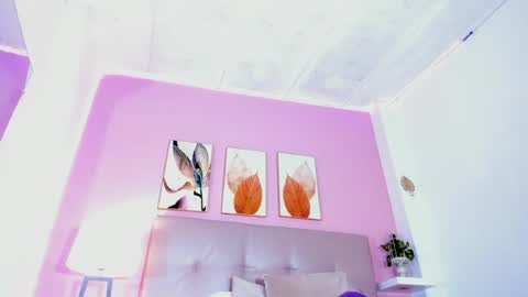 luna_bradley_ online show from 8, 5, 2026