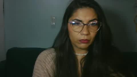 luna  online show from 2, 4, 2026