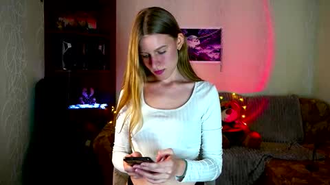 luna_evan online show from 28, 10, 2025