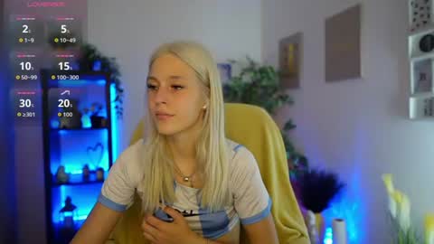 luna_grace18 online show from 24, 6, 2026