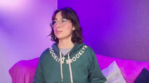 Luna online show from 11, 3, 2026