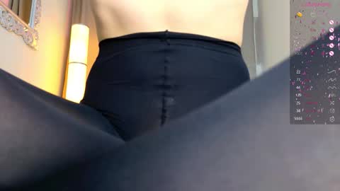 Snapshot of luna_helga chatting on 29, 11, 2025 Luna online show from 29, 11, 2025