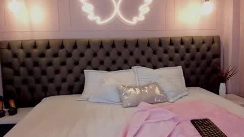 Snapshot of luna_hot_ass chatting on 21, 3, 2026 luna_hot_ass online show from 21, 3, 2026