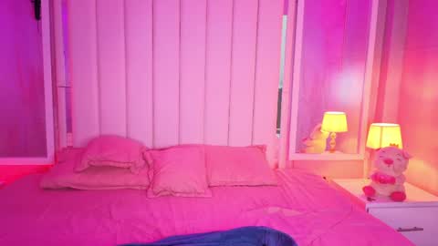 Snapshot of luna_hot_ass chatting on 12, 4, 2026 luna_hot_ass online show from 12, 4, 2026