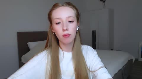 Luna online show from 8, 3, 2025