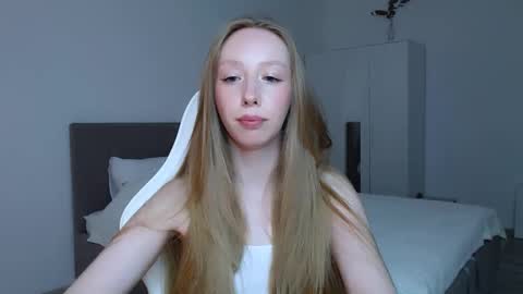 Luna online show from 8, 9, 2025