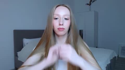 Luna online show from 15, 9, 2025