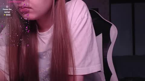 Snapshot of luna_loveisgood chatting on 9, 12, 2024 Luna online show from 9, 12, 2024