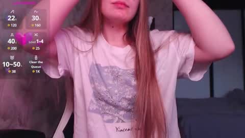 Snapshot of luna_loveisgood chatting on 16, 1, 2025 Luna online show from 16, 1, 2025