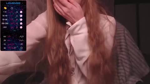 Snapshot of luna_loveisgood chatting on 18, 9, 2025 Luna online show from 18, 9, 2025