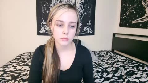 Luna online show from 27, 2, 2025