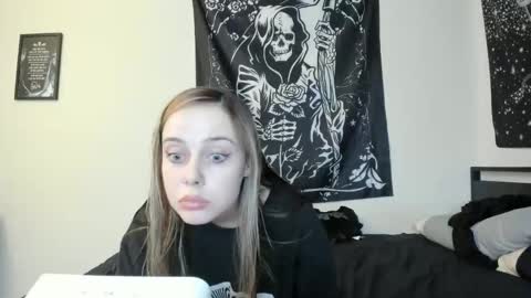 Luna online show from 20, 11, 2025