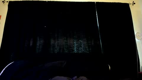Snapshot of luna_lovelyy chatting on 3, 8, 2026 Luna online show from 3, 8, 2026