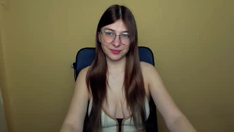 Luna online show from 7, 3, 2026