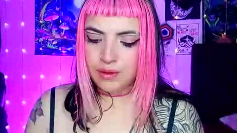 MISS LUNA  online show from 23, 2, 2025