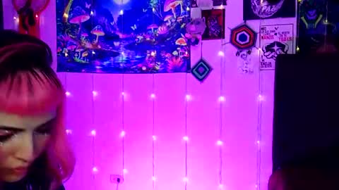 MISS LUNA  online show from 27, 2, 2025