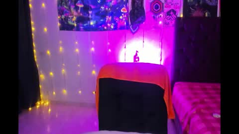 MISS LUNA  online show from 7, 1, 2026