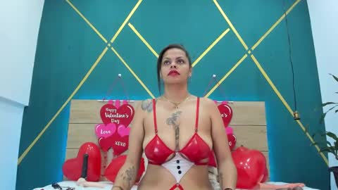 Luna online show from 15, 2, 2025