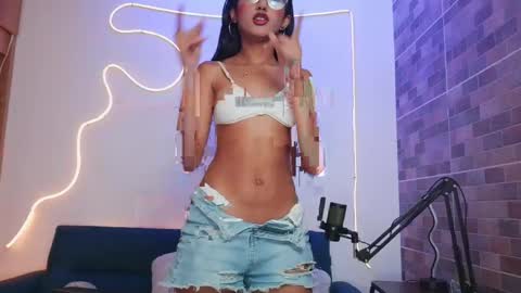 luna_valen online show from 1, 5, 2026