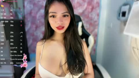 luna_whitedoll online show from 31, 7, 2026
