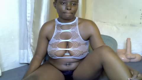 Snapshot of luna_zest chatting on 1, 7, 2026 luna online show from 1, 7, 2026