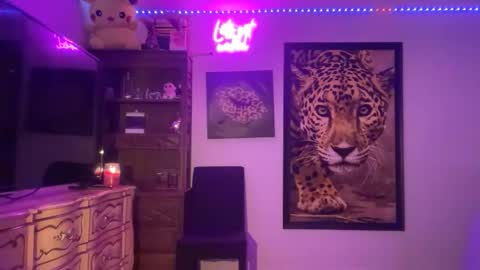 lunaa_11 online show from 9, 1, 2026