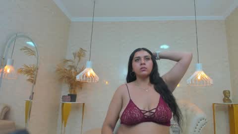 Luna Abril  online show from 19, 3, 2026