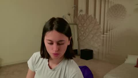 Luna online show from 3, 5, 2026