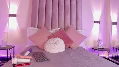 Snapshot of lunaa_moonn chatting on 20, 3, 2026 lunaa_moonn online show from 20, 3, 2026