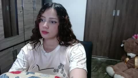 lunaa_sub online show from 17, 5, 2026