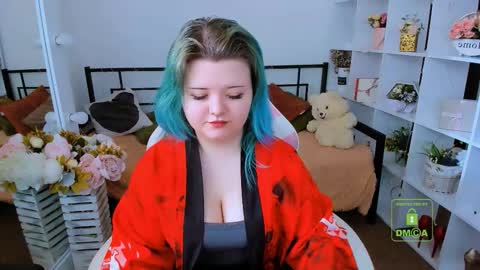 Snapshot of lunaar_ chatting on 5, 3, 2026 Luna online show from 5, 3, 2026