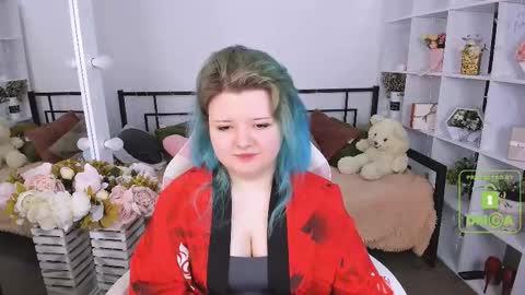 Snapshot of lunaar_ chatting on 6, 3, 2026 Luna online show from 6, 3, 2026