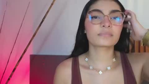 Luna Aspen online show from 18, 6, 2026