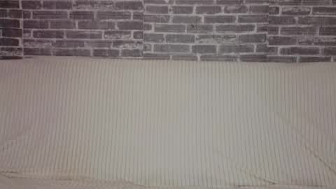 lunacurlys online show from 15, 4, 2026