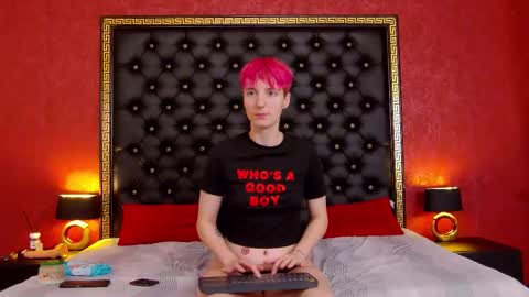 Luna Devil online show from 6, 2, 2026