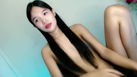 lunafoxx_ online show from 20, 4, 2026