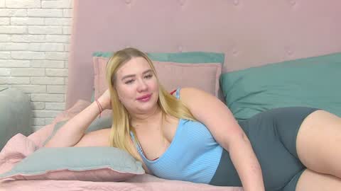 LunaHouston online show from 13, 1, 2025