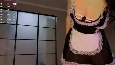 Snapshot of lunajii chatting on 18, 10, 2025 Luna online show from 18, 10, 2025