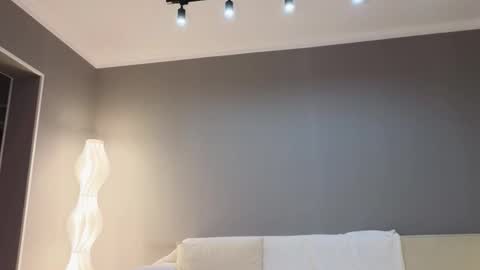 Snapshot of lunajii chatting on 15, 12, 2025 Luna online show from 15, 12, 2025