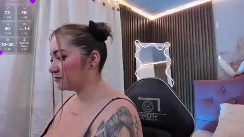 LUNA KITTY  online show from 30, 7, 2026