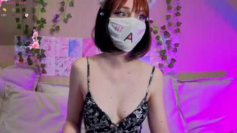 Snapshot of lunanyanmi chatting on 26, 4, 2026 Luna online show from 26, 4, 2026
