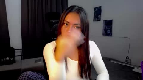 Luna online show from 24, 4, 2026